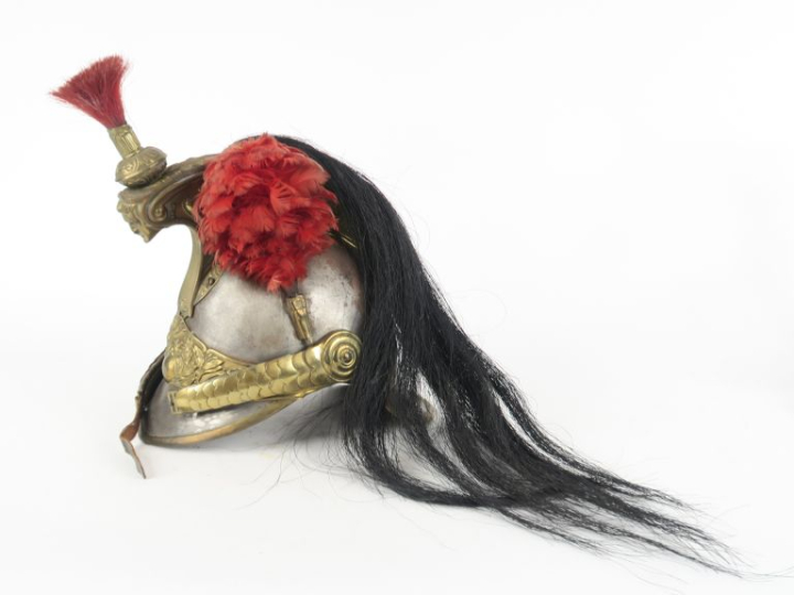 Casque modèle 1874 de cuirassier, troupe.  Bombe en fer et marque du f