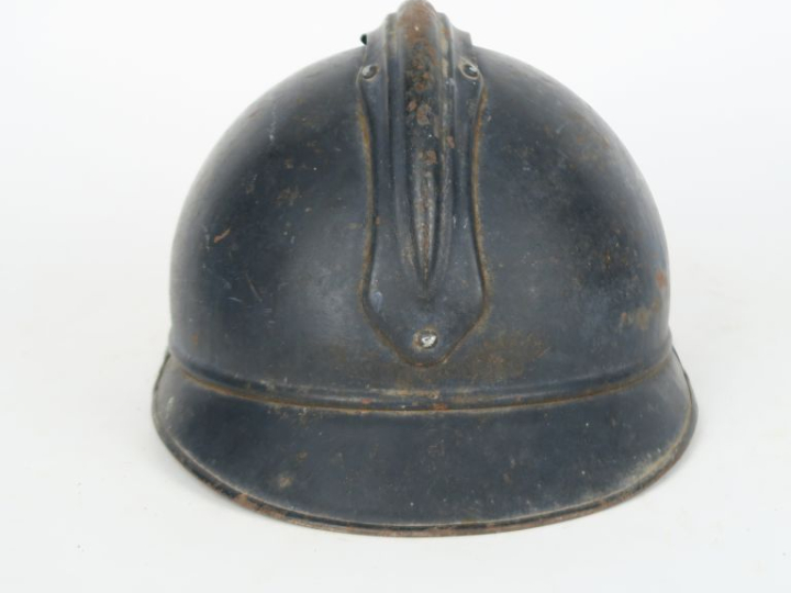 Casque Adrian modèle 1915 d’infanterie.  Bombe couleur bleu. Coiffe in