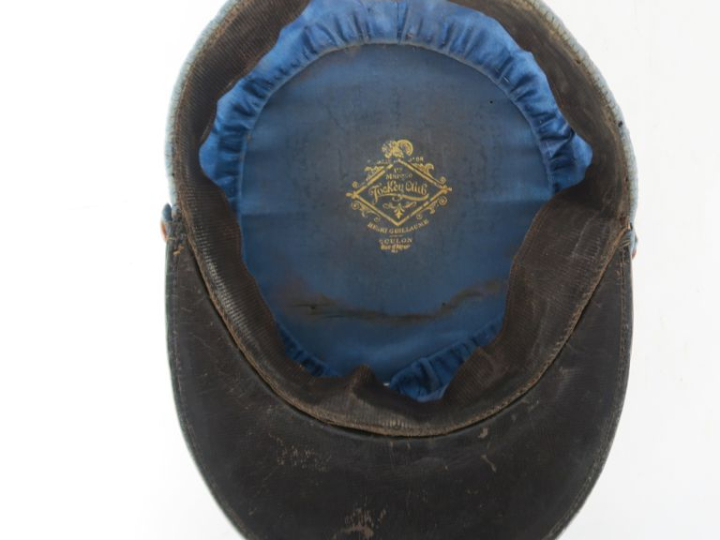 Képi de sous-lieutenant  En drap d’officier bleu horizon et soutache d