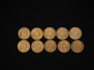 Vente aux enchères 10 pièces de 20 Francs or  : 1913, 1910, 1908, 1910, 1904, 1910, 1910,