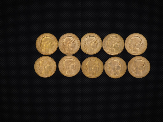 Vente aux enchères 10 pièces de 20 Francs or : 1910, 1905, 1910, 1914, 1910, 1910, 1909, 