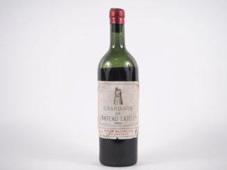 Vente aux enchères 1 BOUTEILLE CHÂTEAU LATOUR 1er GCC PAUILLAC - 1923 - VIDANGE/CAPSULE C