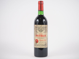 Vente aux enchères 1 BOUTEILLE PETRUS POMEROL - 1978 - BG/ELA/ET