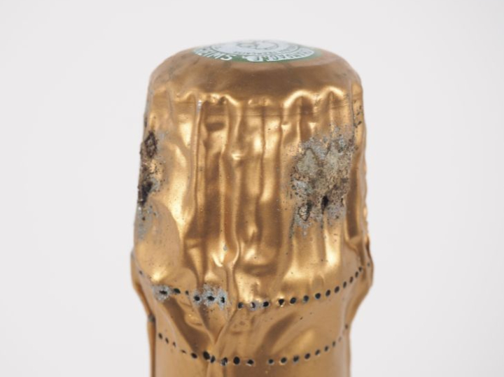 1 BOUTEILLE CHAMPAGNE CRISTAL ROEDERER - 1982 - 1,7 CM SOUS LA COIFFE/