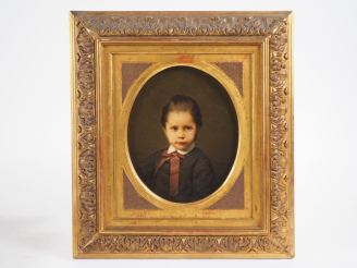 Vente aux enchères Ecole française XIXème "portrait d'enfant" Huile sur toile  Dim. 19 x 