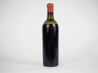 Vente aux enchères 1 BOUTEILLE CHÂTEAU LARROQUE HAUT ST ÉMILION - 1899 - VIDANGE/SE/BOUCH