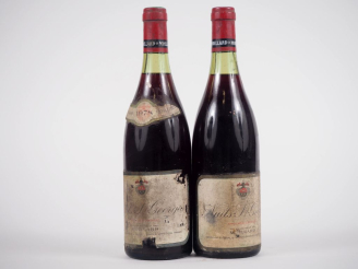 Vente aux enchères 2 BOUTEILLES NUITS ST GEORGES MOILLARD - 1978 - 1 PRÉSUMÉE - 1 à 2,5 C