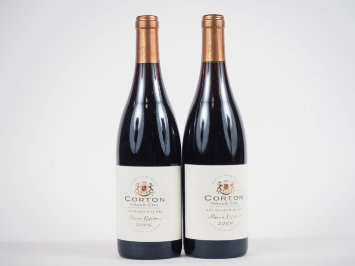2 BOUTEILLES CORTON GC "LES MARÉCHAUDES" PIERRE LAFOREST - 2005 