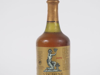 Vente aux enchères 1 BOUTEILLE VIN JAUNE ARBOIS HENRI MAIRE - 1979 - ETLA