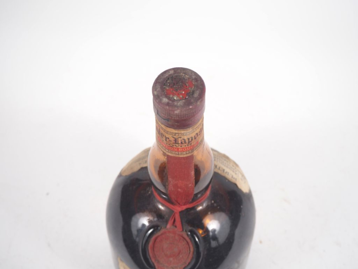 1 VIEILLE BOUTEILLE GRAND MARNIER "CORDON ROUGE" - ELA/CAPSULE LÉGER A