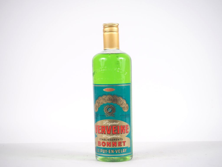 1 BOUTEILLE LIQUEUR VERVEINE BONNET 50°- COFFRET 