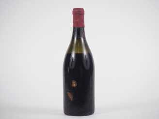 Vente aux enchères 1 BOUTEILLE BEAUNE - 1921 - PRÉSUMÉE - 7 CM/SE 