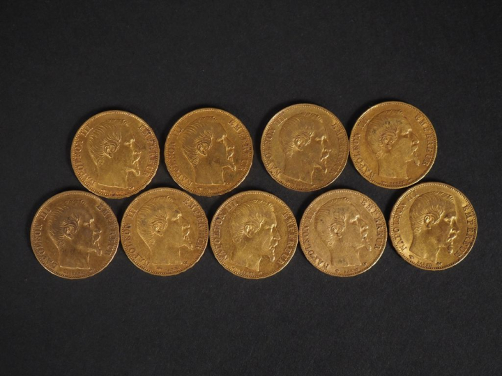 9 Pièces de 20 Francs or Napoléon dont :  4 de 1855 (3A, 1 BB)  3 de 1