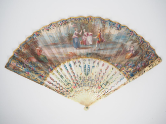 Vente aux enchères Eventail XVIIIème. Monture à 22 brins, "Squelette", en ivoire, ciselée