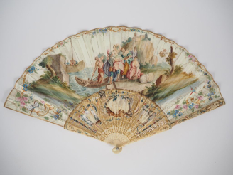 Vente aux enchères Eventail XVIIIème. Monture anglaise à 20 brins + 2 MB, en ivoire, scul