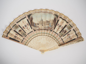 Vente aux enchères Eventail italien fin XVIIIème, circa 1790. 18 brins +2MB. Monture en i