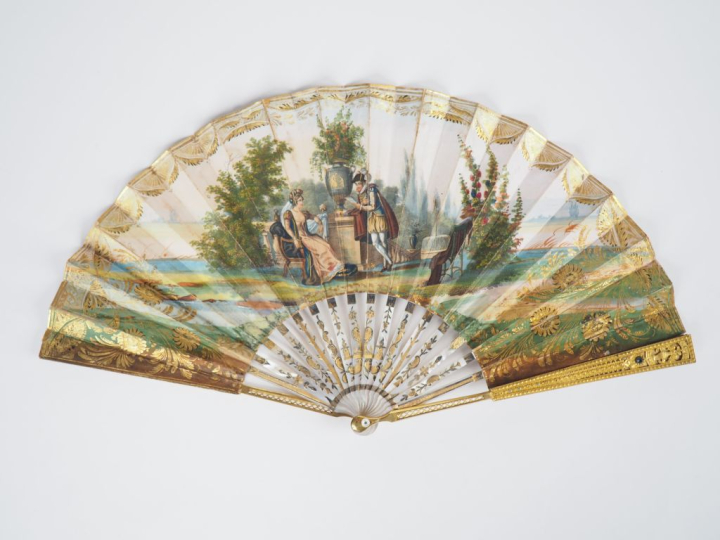 Eventail Restauration à 16 brins + 2 MB. Maîtres brins en métal doré g