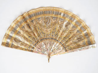 Vente aux enchères Eventail premier Empire à feuilles pliées. 14 brins + 2MB. Monture en 