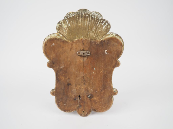Applique double de style Régence en bois sculpté et polychrome à décor