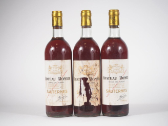 Vente aux enchères 3 BOUTEILLES CHÂTEAU ROMER GCC SAUTERNES - 1972 - 1 BON NIVEAU/2 BG/2 