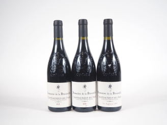 Vente aux enchères 3 BOUTEILLES CHÂTEAUNEUF DU PAPE 2015 : 2 BOUTEILLES DOMAINE DE BISCAR