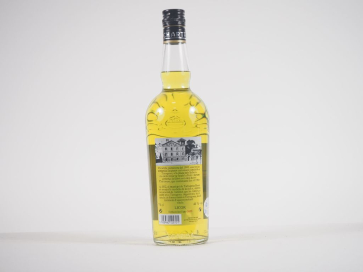1 BOUTEILLE CHARTREUSE JAUNE EPISCOPALE LA TAU - 2023