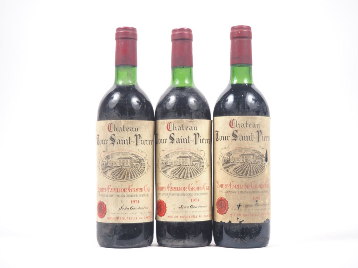3 BOUTEILLES CHÂTEAU TOUR SAINT PIERRE GC ST ÉMILION : 2 DE 1974 - 1 D