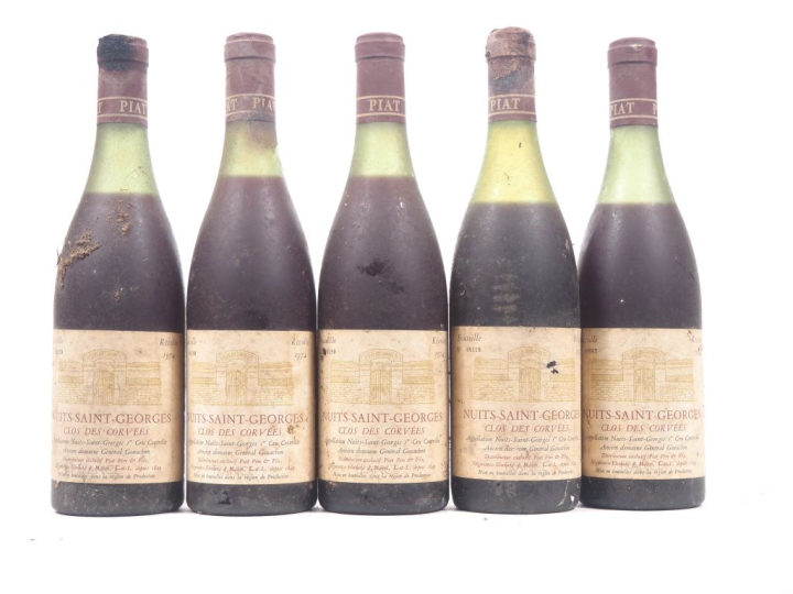 5 BOUTEILLES NUITS ST GEORGES 1er CRU "CLOS DES CORVÉES" PIAT PÈRE   F