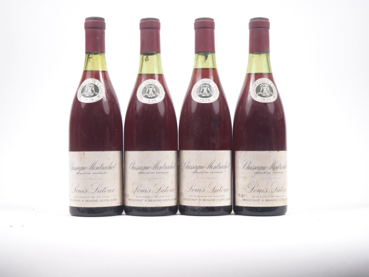 4 BOUTEILLES CHASSAGNE MONTRACHET L. LATOUR - 1976 - ELS