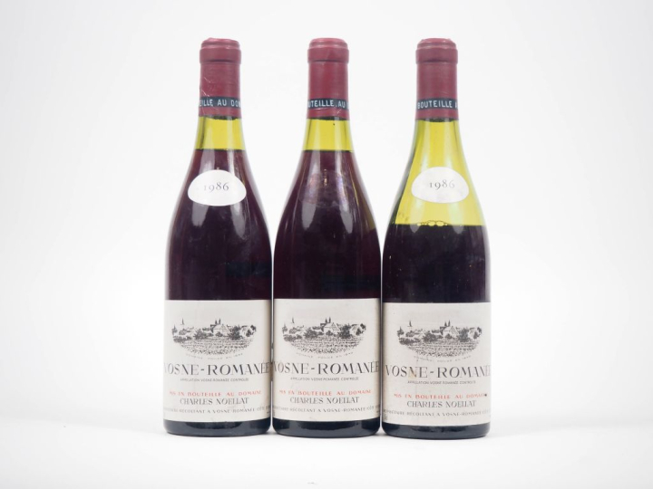 3 BOUTEILLES VOSNE ROMANÉE CH. NOELLAT - 1986 - 2,3 CM à 8 CM/ELS/1 CA