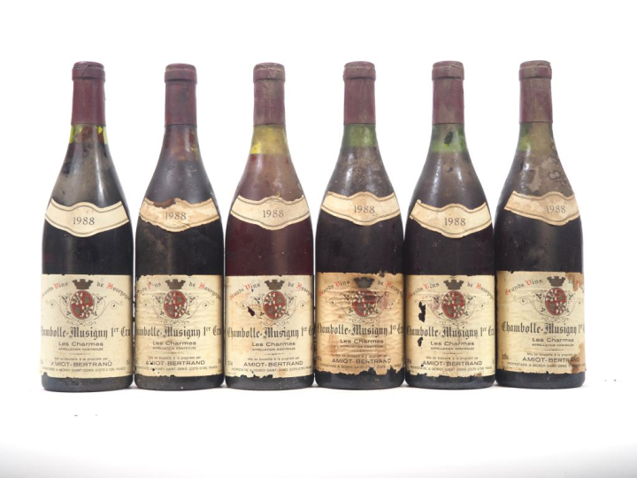 6 BOUTEILLES CHAMBOLLE MUSIGNY 1er CRU "LES CHARMES" AMIOT BERTRAND - 