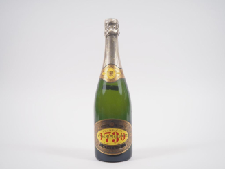 Vente aux enchères 1 BOUTEILLE CHAMPAGNE CHANOINE 