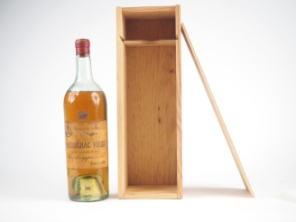 Vente aux enchères 1 BOUTEILLE ARMAGNAC DISTILLERIE DU PÉRIGORD MAZELAYGUE ET FILS - 1893