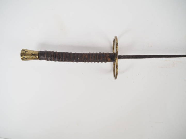 Épée de sous-officier de gendarmerie modèle 1872.  Monture en laiton, 