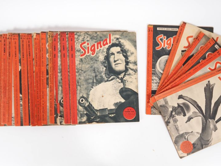 SIGNAL. Lot de 22 revues.