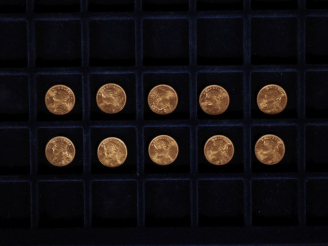 Vente aux enchères Dix pièces de 20 Francs Suisse or, 1947 B, 1935 B, 1947 B, 1947 B, 193