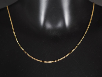 Vente aux enchères Chaine en or jaune 750, maille gourmette.  Long. 54,5 cm Poids. 6 g  (