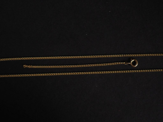 Vente aux enchères Chaine en or jaune 750, maille gourmette.  Poids. 2,62 g  (accidentée)