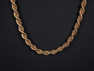 Vente aux enchères Collier souple deux tons d'or 750, composé d'une maille vénitienne et 