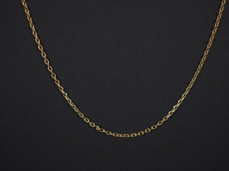 Vente aux enchères Chaine en or jaune 750, maille forçat.  Long. 62,8 cm Poids. 4,25 g