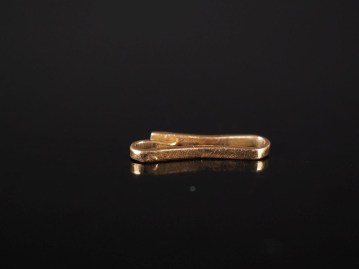 Elément de giletière en or jaune 750. Poids. 0,54 g