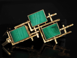 Vente aux enchères Important pendentif morderniste en or jaune 750, de forme géométrique 