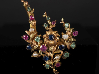Vente aux enchères Ravissante broche de style Art Nouveau deux or 750 en forme de brancha