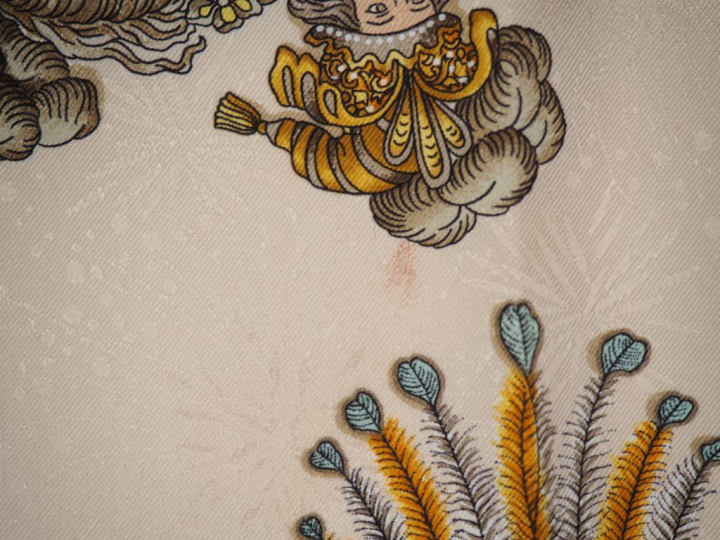 HERMES, Paris Carré de soie, modèle "Les Fêtes du Roi Soleil". Design 