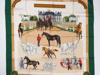 Vente aux enchères HERMES, Paris Carré de soie, modèle "Les Haras Nationaux".  Design par