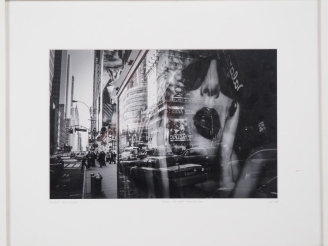 Vente aux enchères Guillaume GAUDET.  "Times Square reflexion" Photographie numérotée