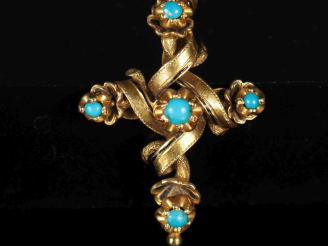 Vente aux enchères Pendentif en or jaune 585 en forme de croix torsadée, agrémentée de tu