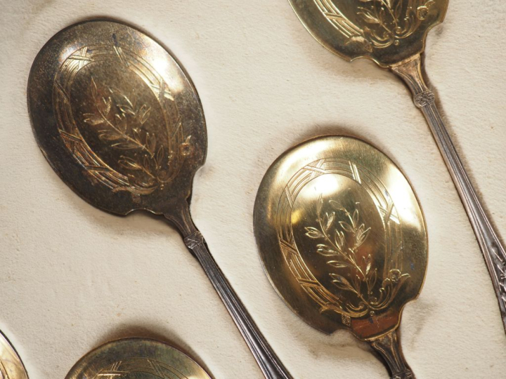 Service à glace de style Louis XVI, en argent et argent doré 925. Comp