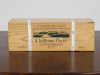 Vente aux enchères 1 BOUTEILLE CHÂTEAU PAVIE 1er GCC SAINT ÉMILION - 2010 - CBO CERCLÉE -