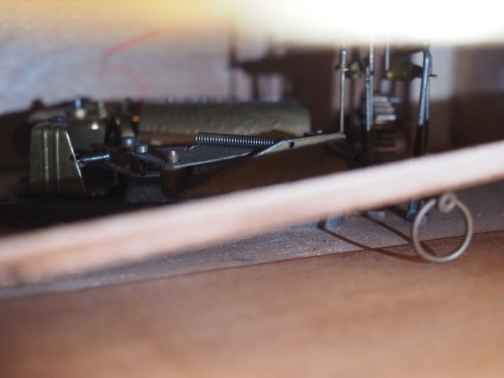 FARKAS Jean. "Jeune femme au clavecin". Automate musical de fabricatio